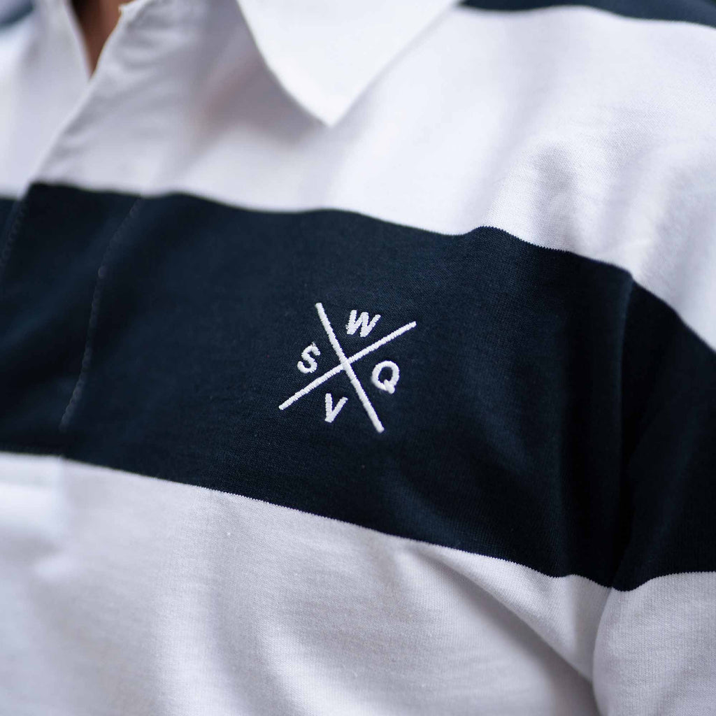 Polo de rayas azul marino y blanco wearings